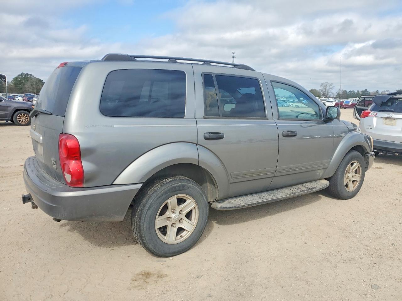 2006 DODGE DURANGO SLT photo 5