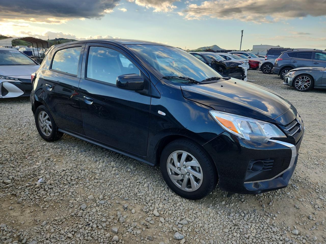 2024 MITSUBISHI MIRAGE ES photo 4