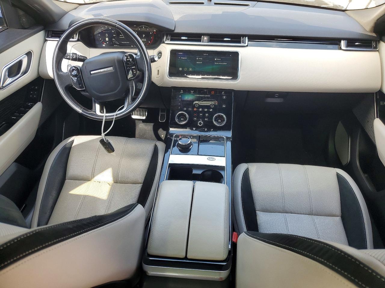 2019 LAND ROVER RANGE ROVER VELAR R-DYNAMIC SE photo 22