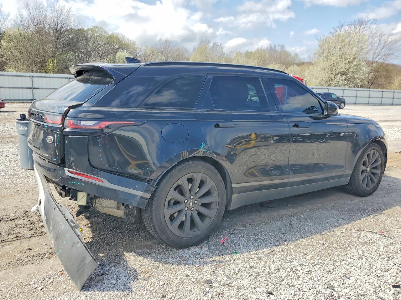 2019 LAND ROVER RANGE ROVER VELAR R-DYNAMIC SE photo 7
