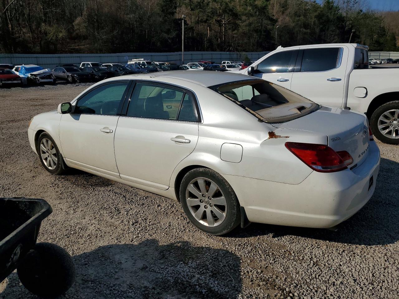 2005 TOYOTA AVALON XLS photo 4