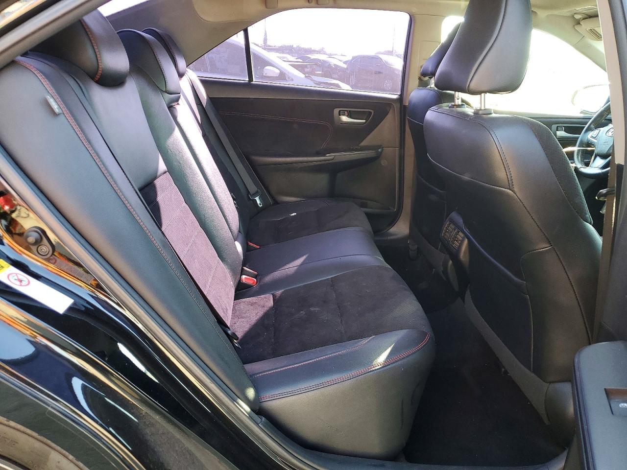 2017 TOYOTA CAMRY XSE V6 photo 19