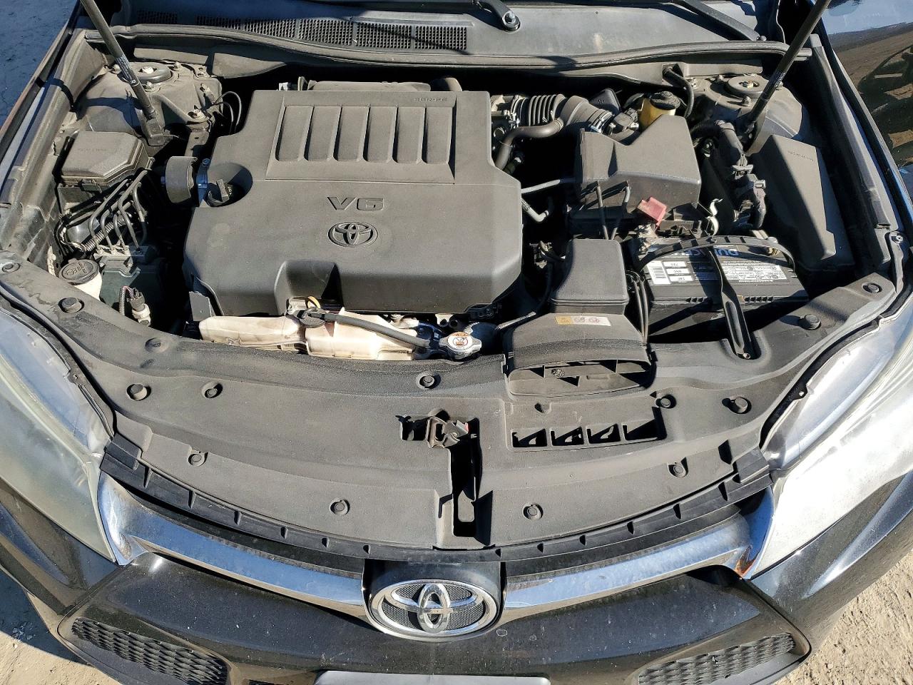 2017 TOYOTA CAMRY XSE V6 photo 21