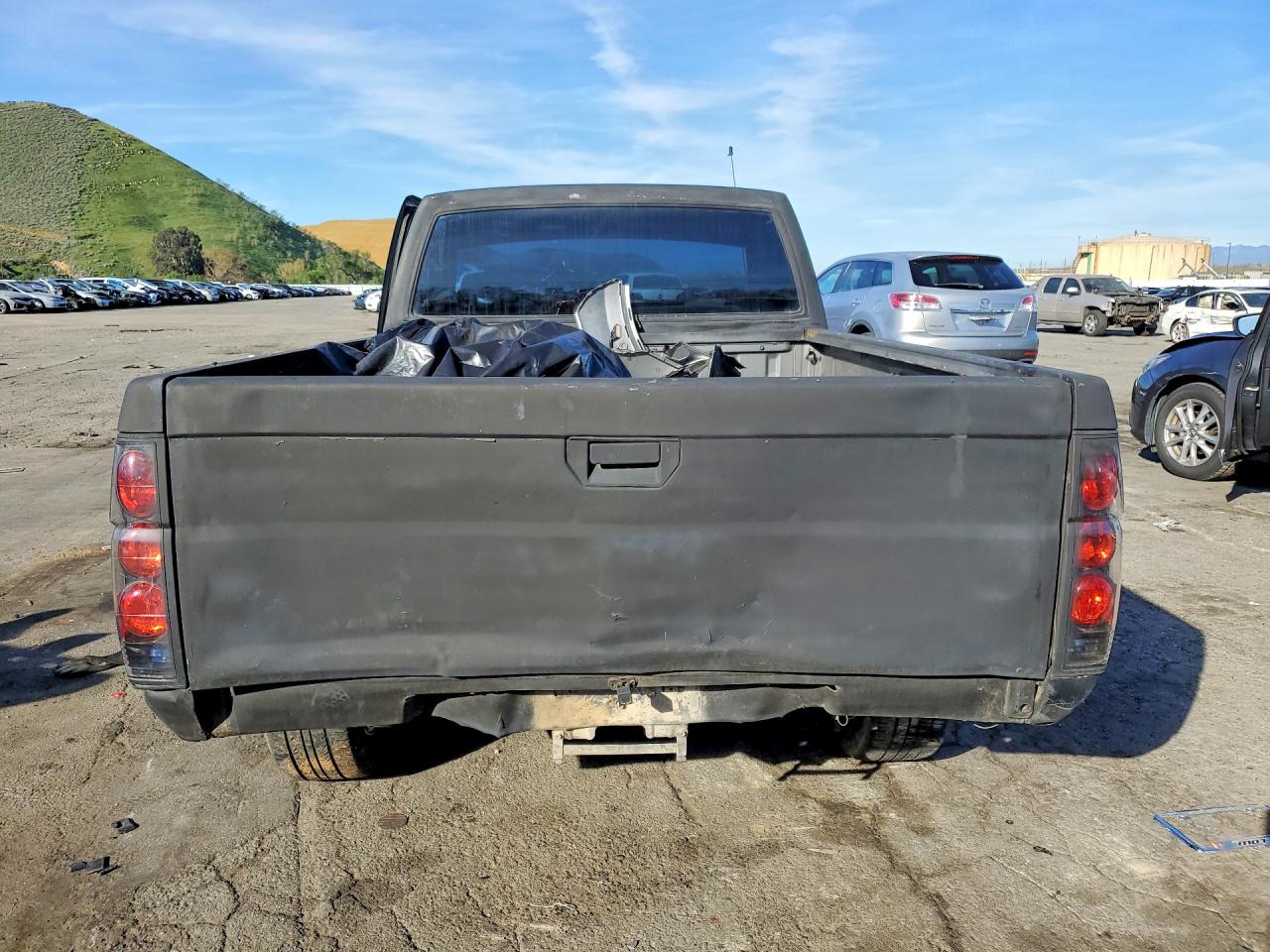 1990 NISSAN TRUCK BASE photo 6