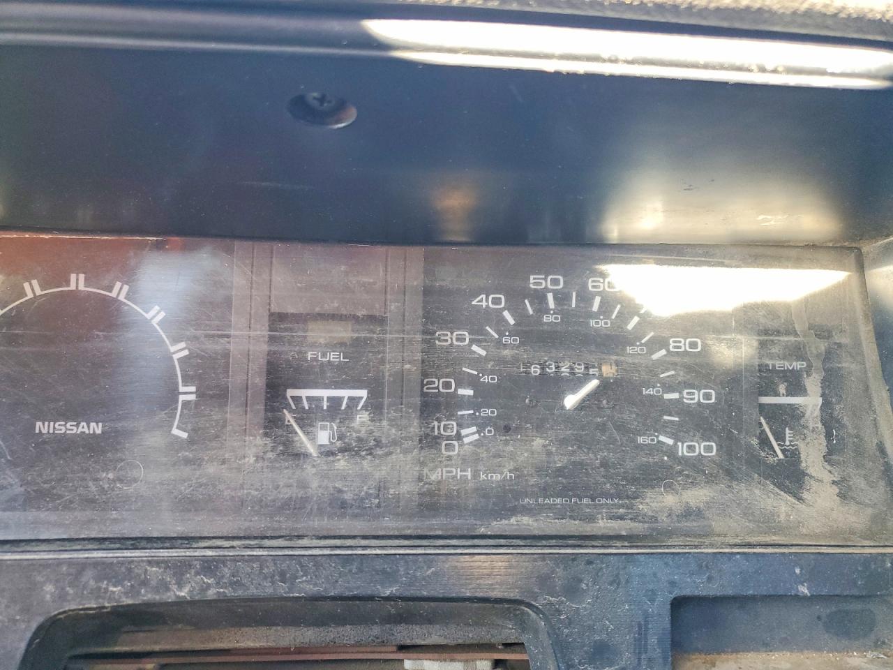 1990 NISSAN TRUCK BASE photo 9