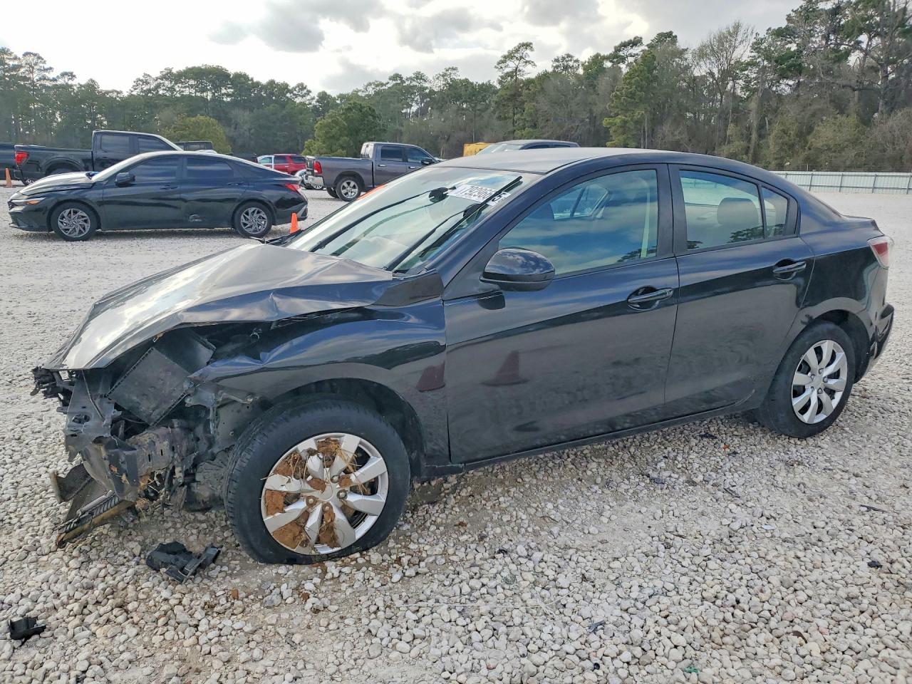 2013 MAZDA 3