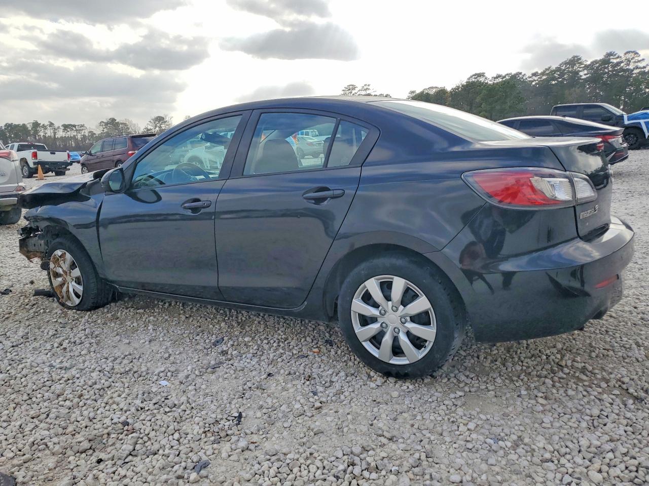 2013 MAZDA 3 I photo 4