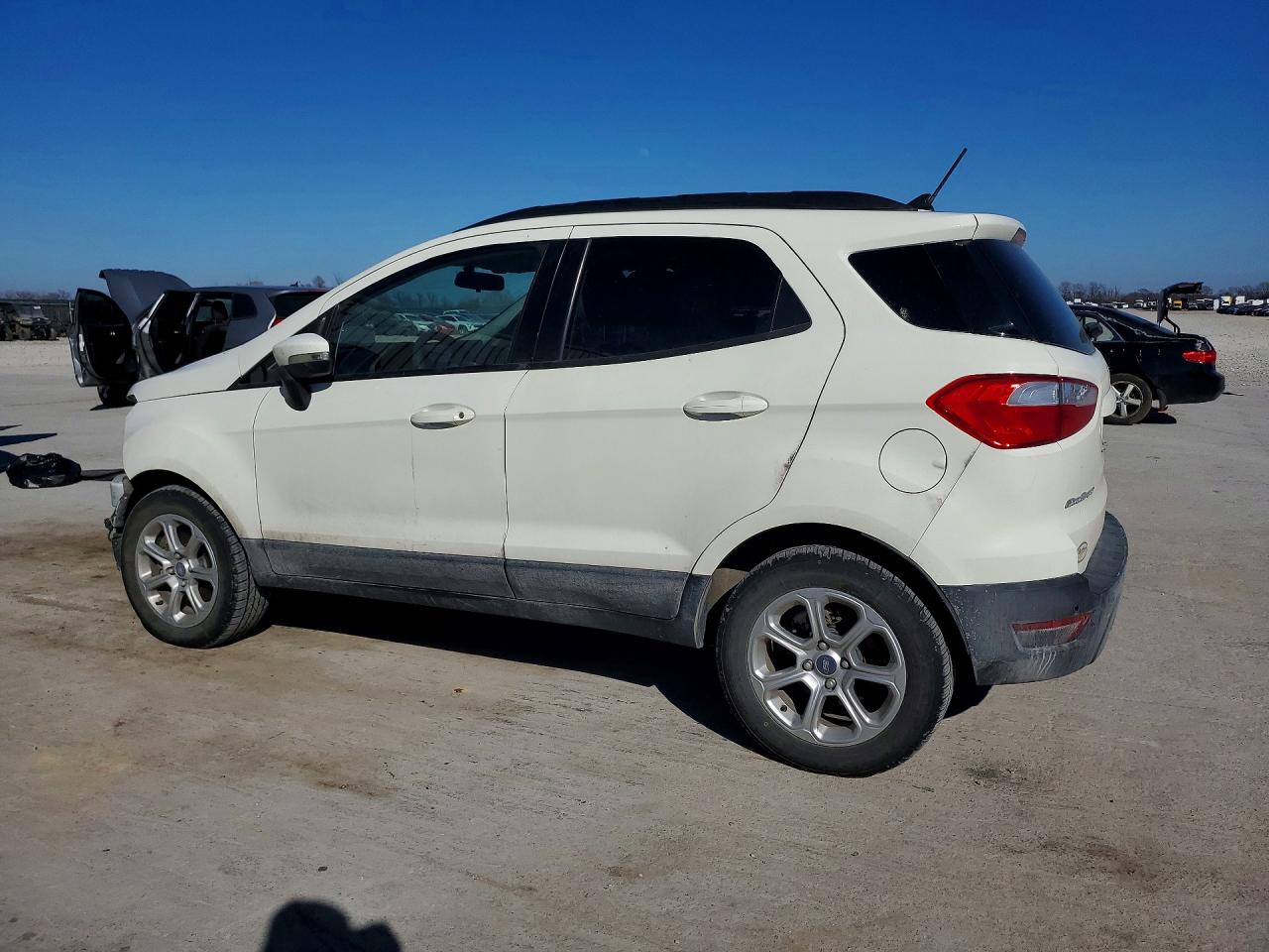 2021 FORD ECOSPORT SE photo 4