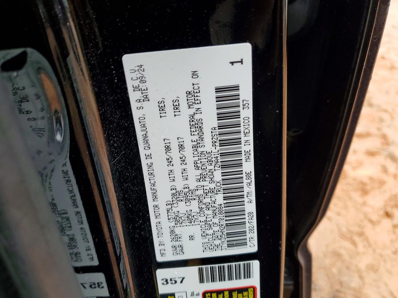 2024 TOYOTA TACOMA SR photo 25