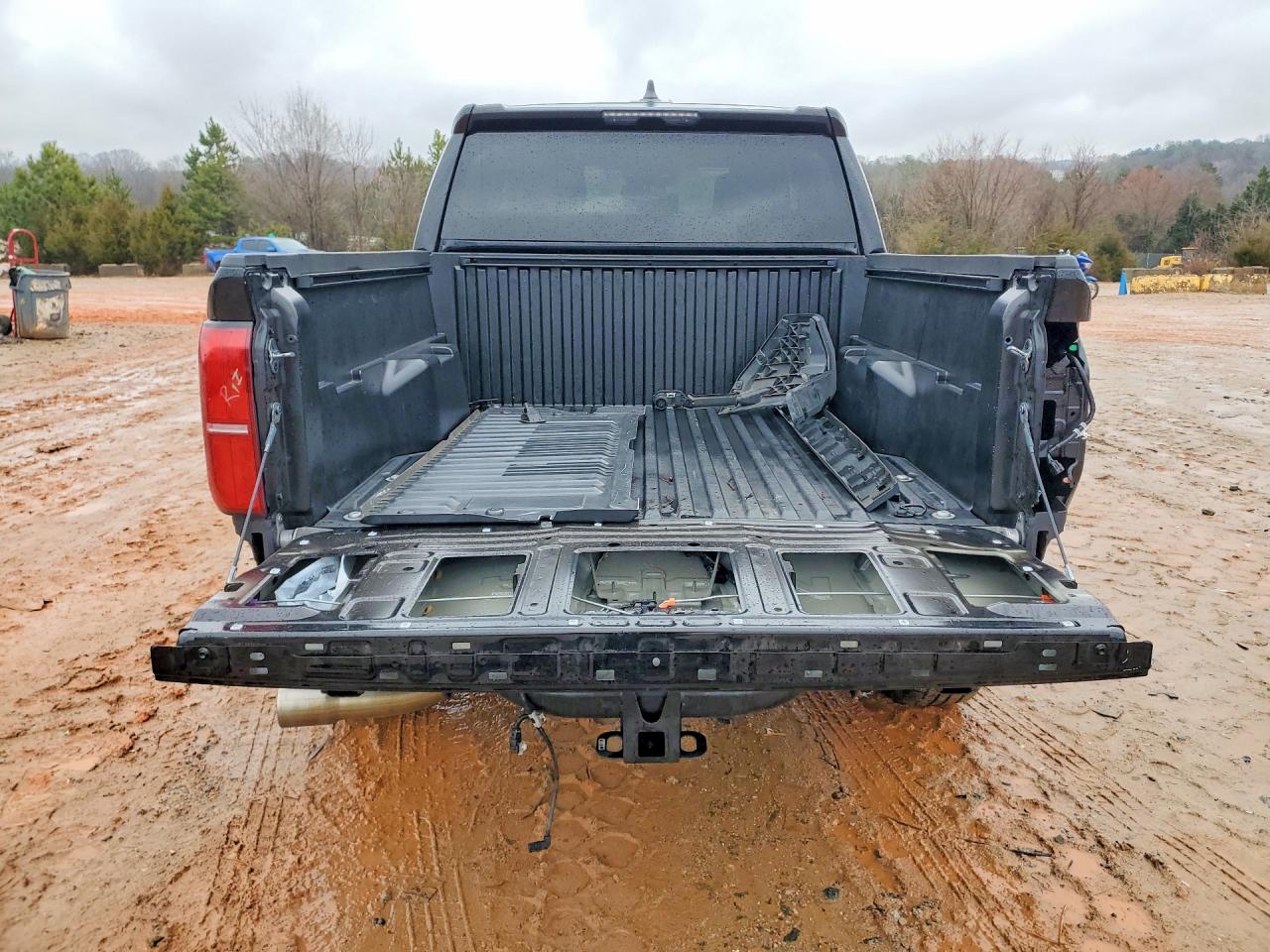 2024 TOYOTA TACOMA SR photo 11