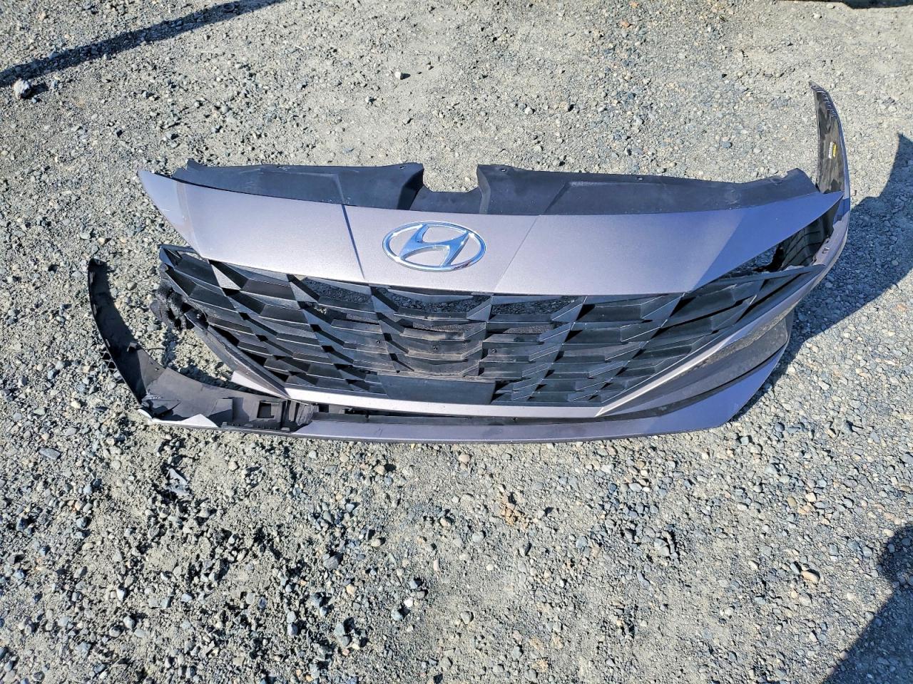 2023 HYUNDAI ELANTRA SEL photo 12