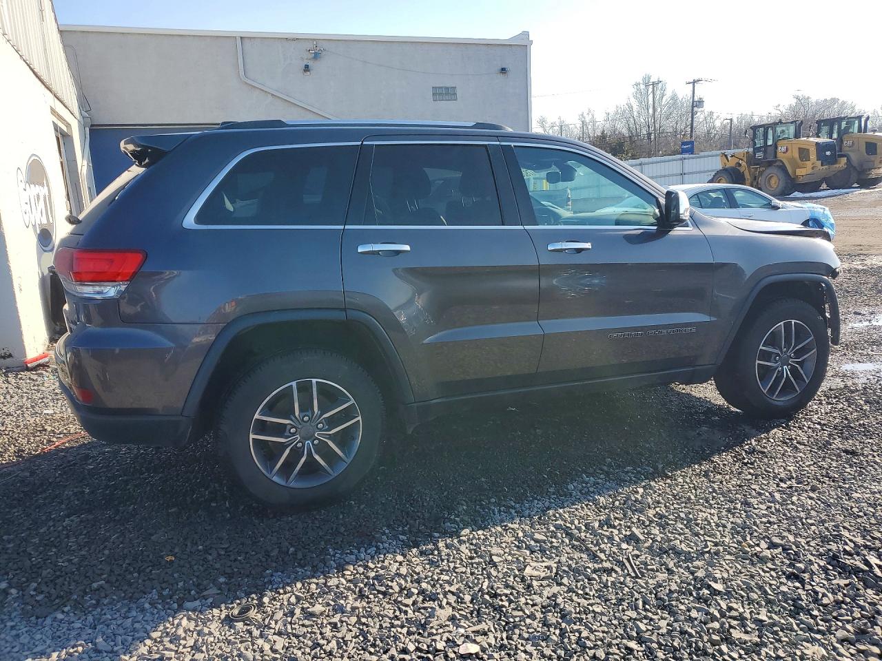 2019 JEEP GRAND CHEROKEE LIMITED photo 3