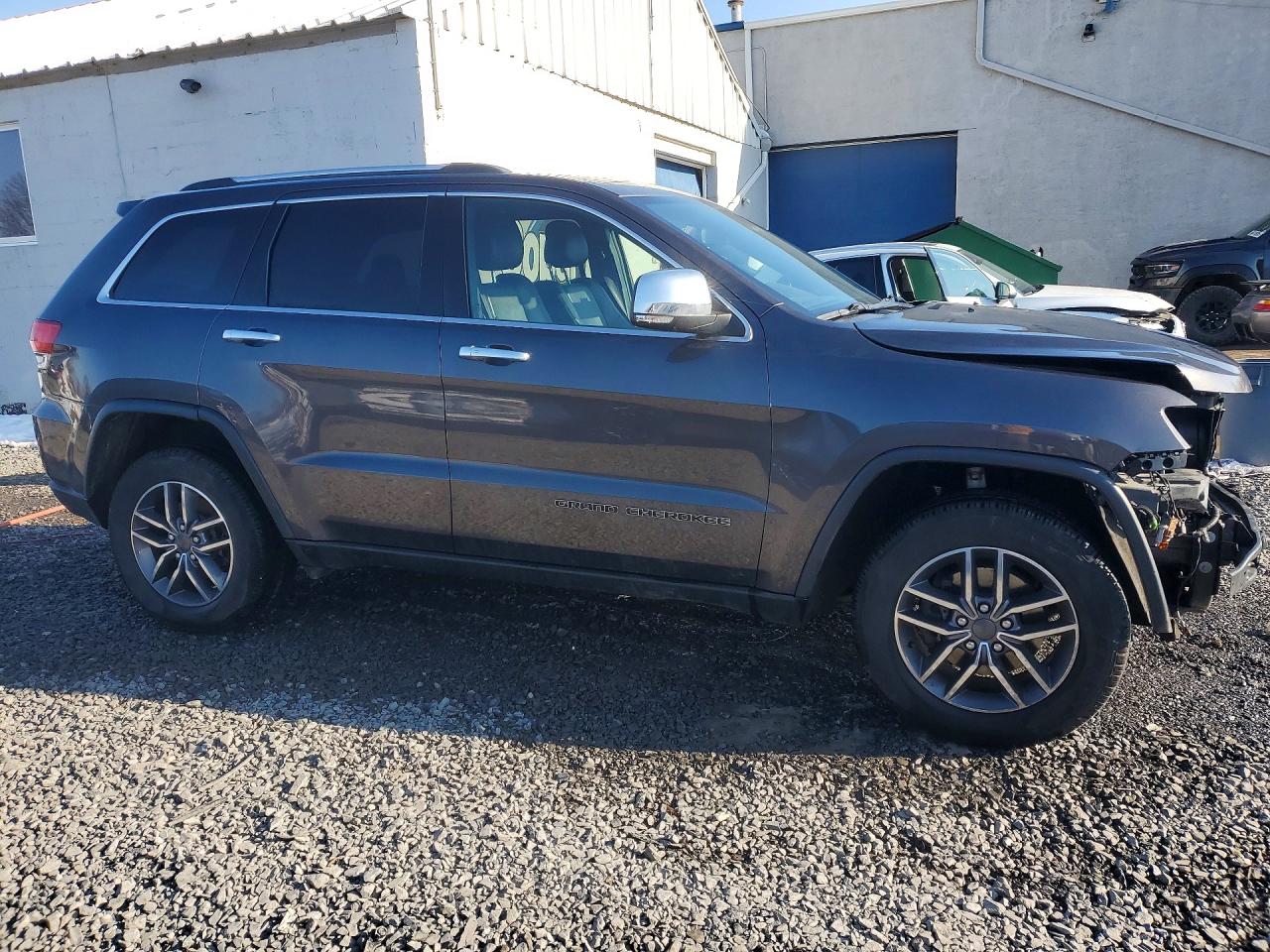 2019 JEEP GRAND CHEROKEE LIMITED photo 4