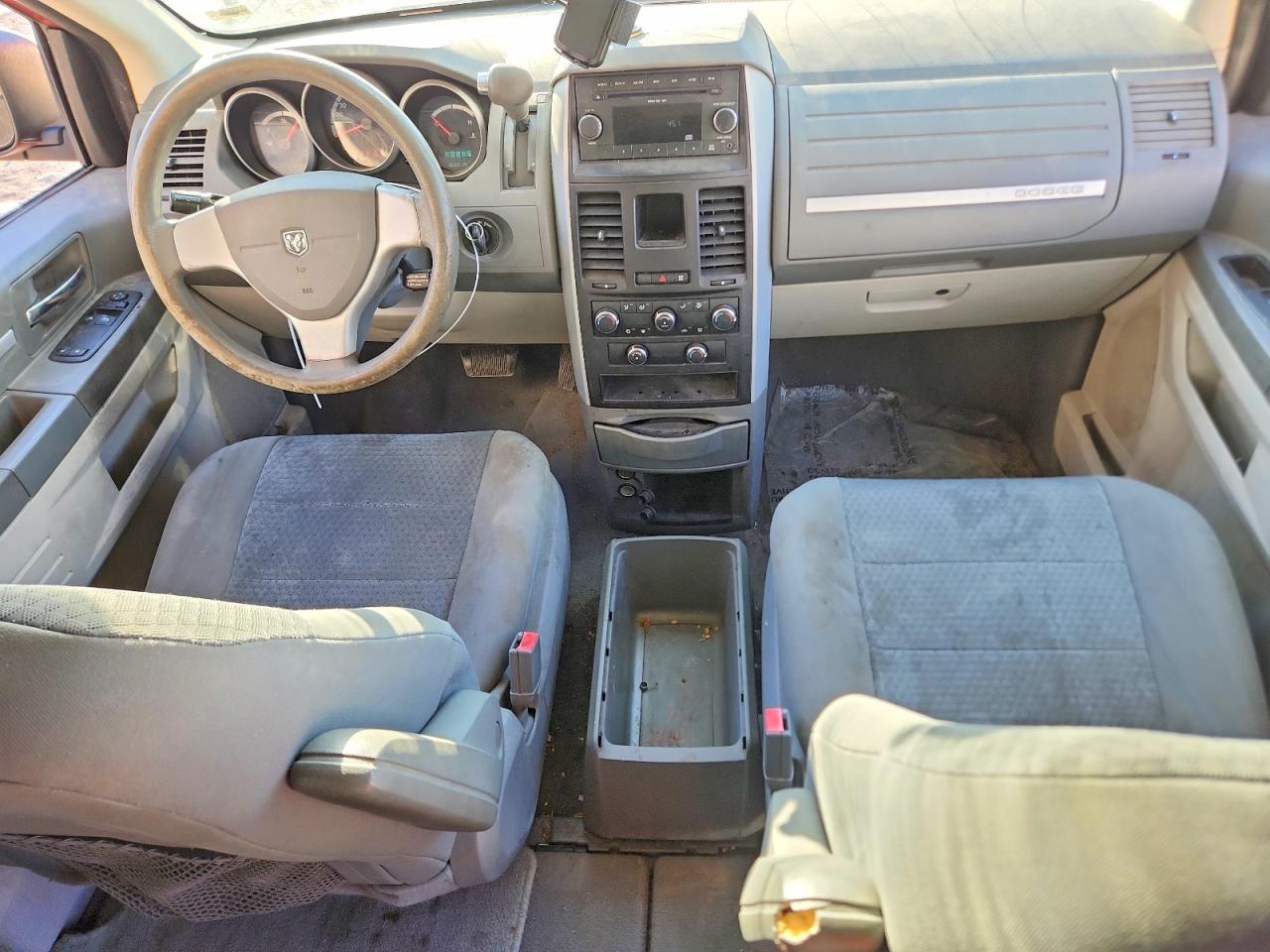 2010 DODGE GRAND CARAVAN SE photo 15