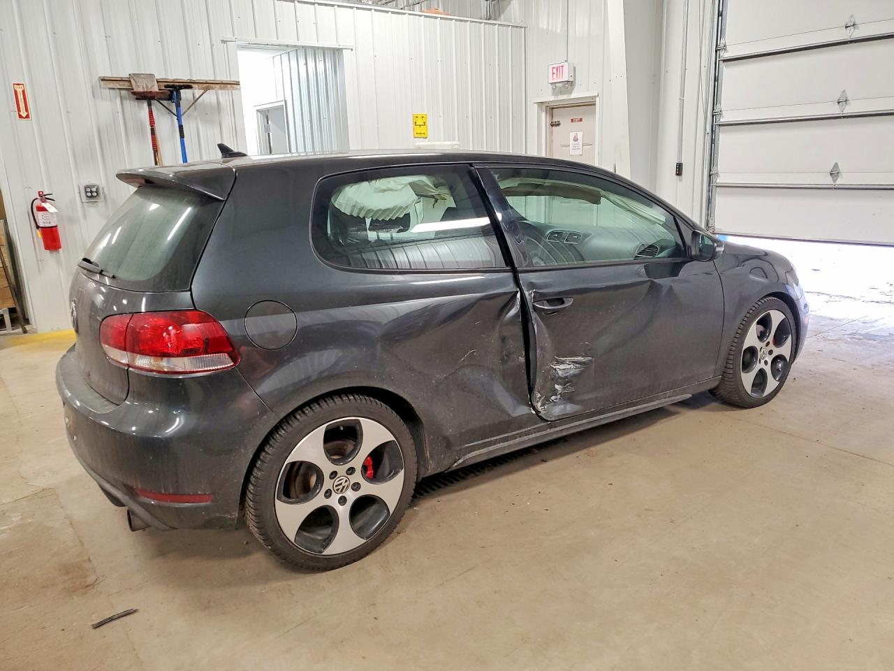 2012 VOLKSWAGEN GTI photo 7