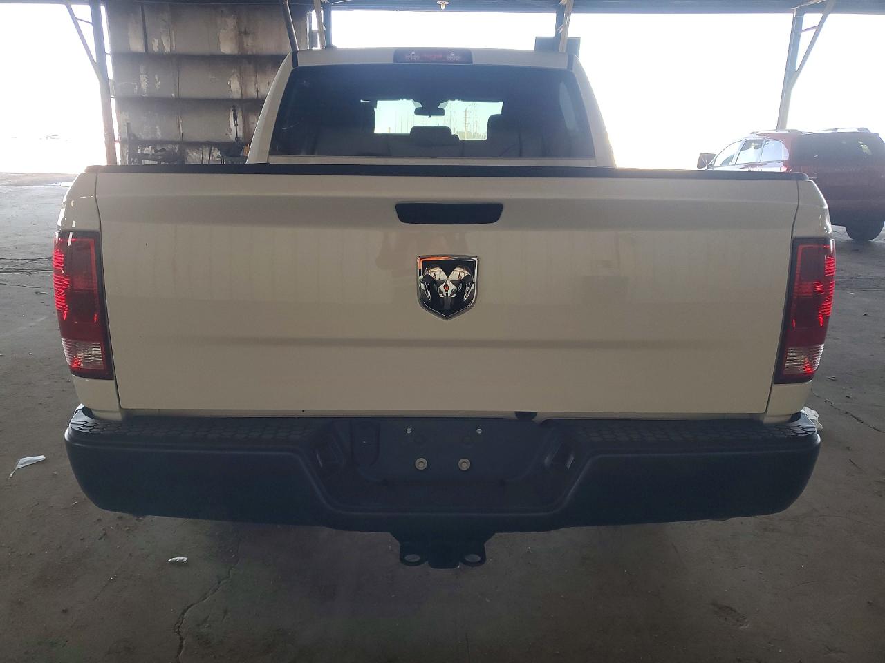 2023 RAM 1500 CLASSIC TRADESMAN photo 16