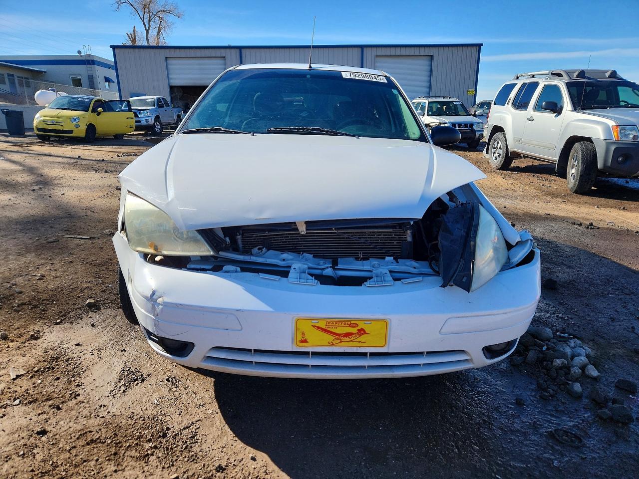 2005 FORD FOCUS ZX3 photo 13