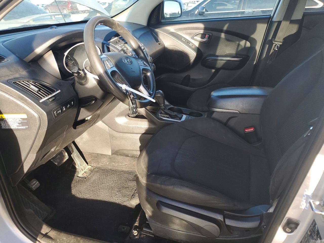 2015 HYUNDAI TUCSON photo 7