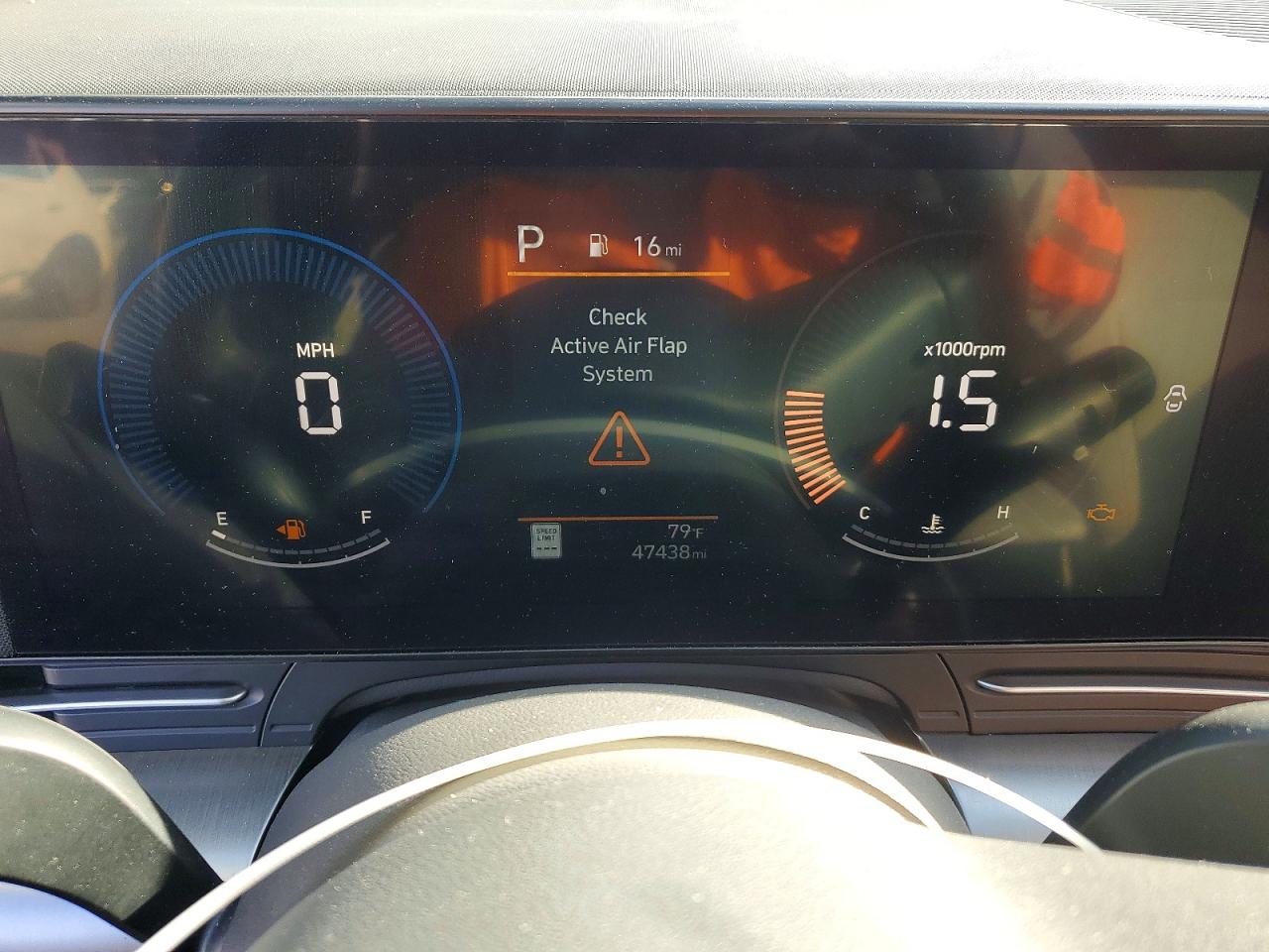 2024 HYUNDAI KONA SEL photo 17
