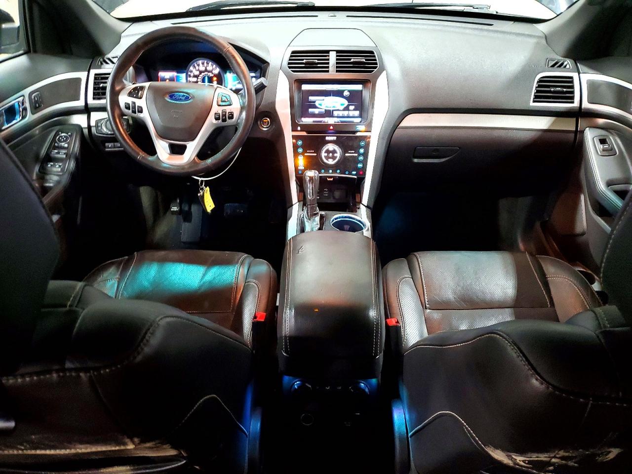 2015 FORD EXPLORER SPORT photo 15
