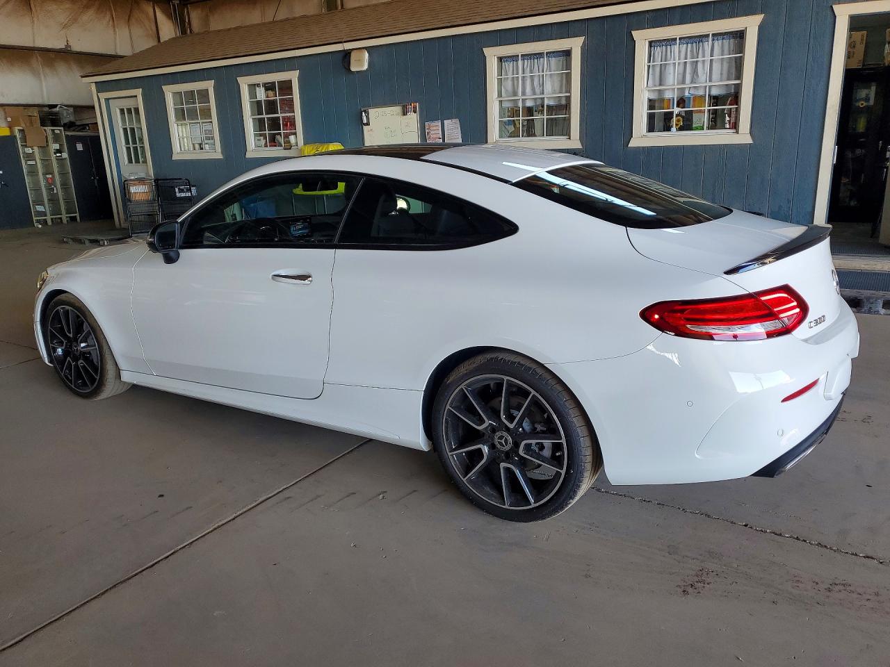 2022 MERCEDES-BENZ C 300 photo 2