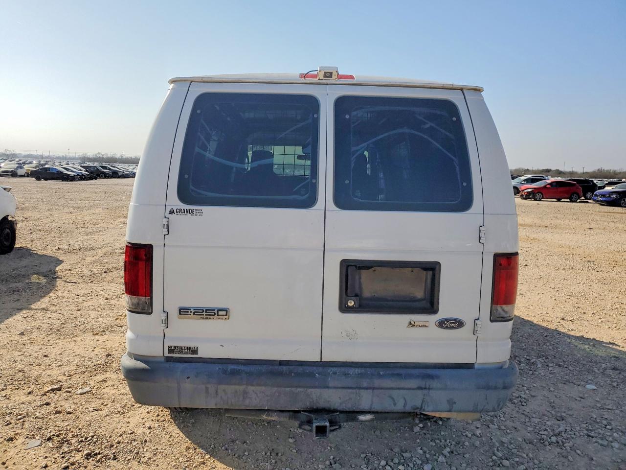 2009 FORD E250 DELIVERY VAN photo 11