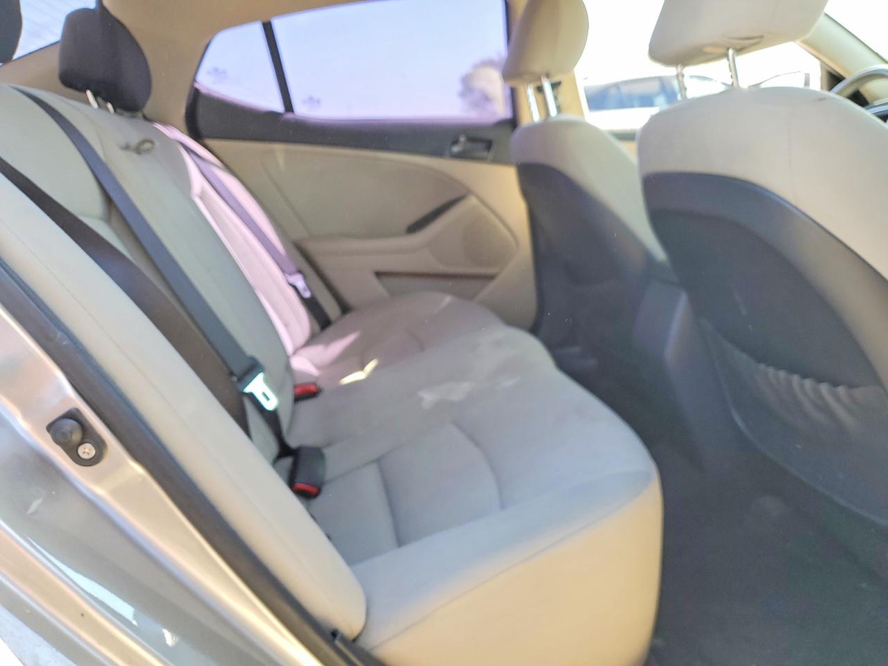 2014 KIA OPTIMA LX photo 10