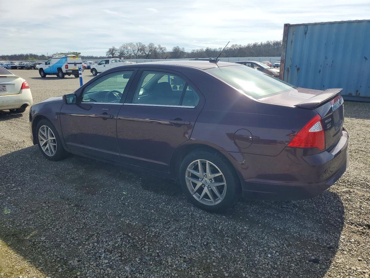 2011 FORD FUSION SEL photo 3