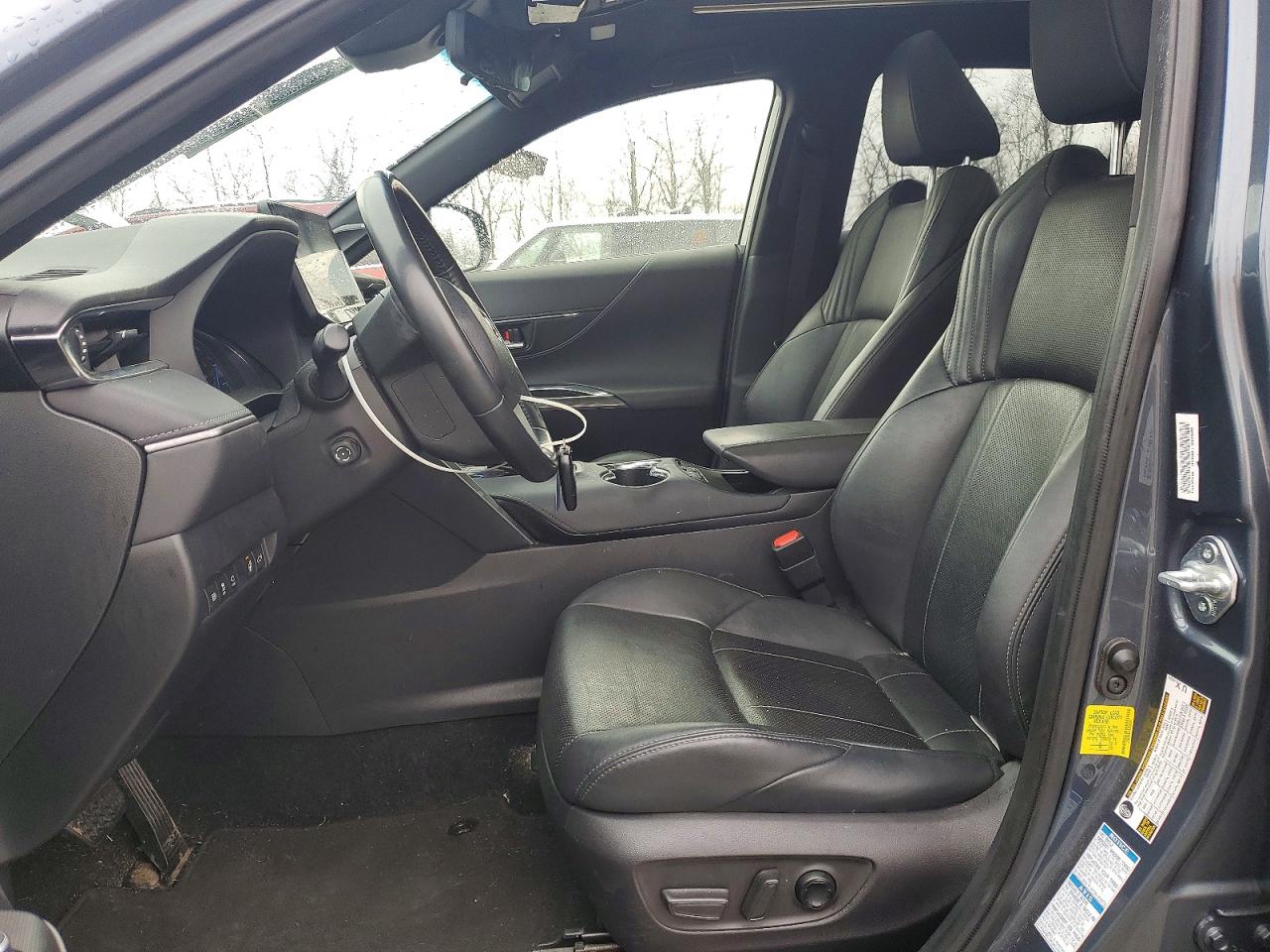 2021 TOYOTA VENZA LIMITED photo 19