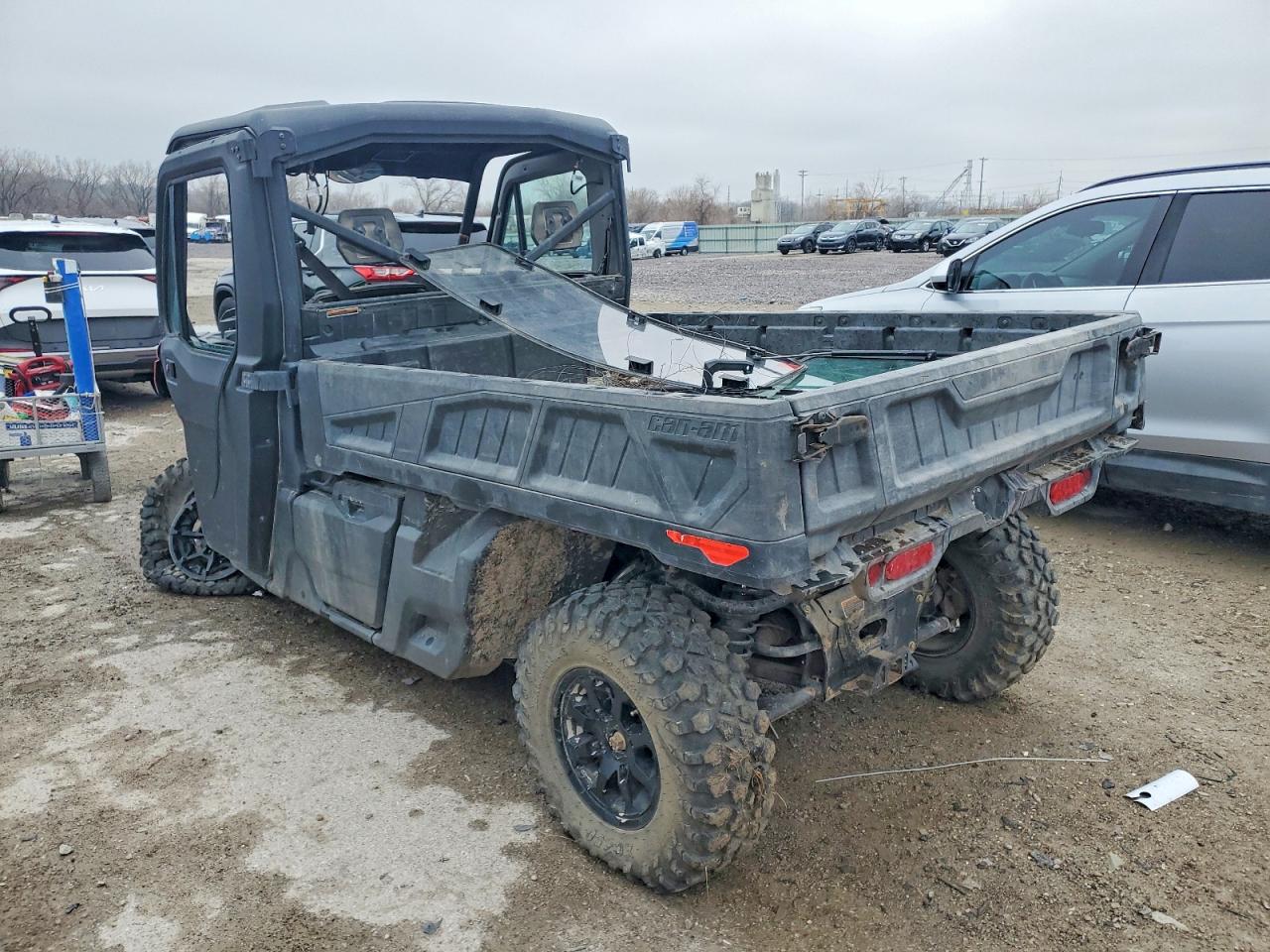 2020 CAN-AM DEFENDER UTILITY VEHICLE photo 3