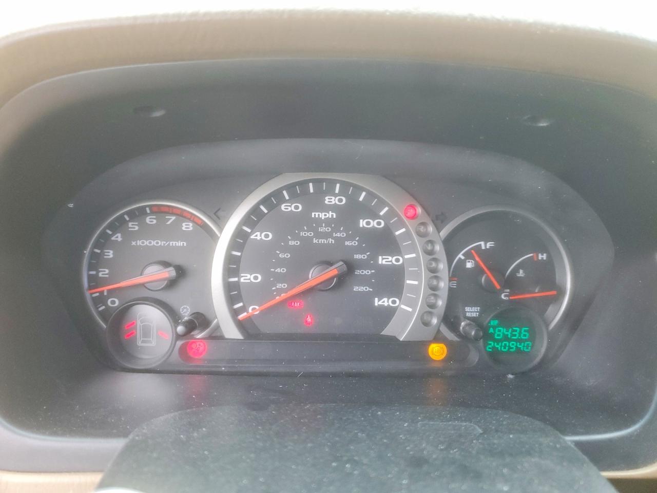 2004 HONDA PILOT EXL photo 9