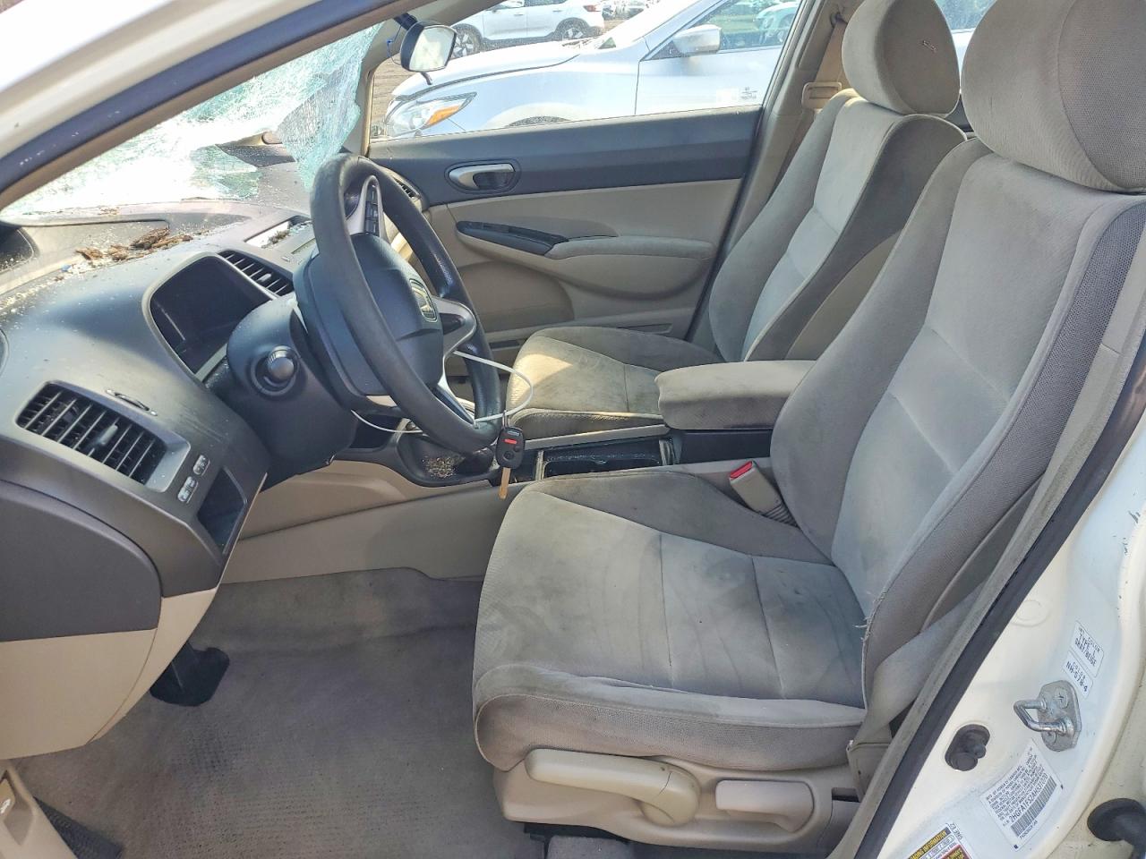 2010 HONDA CIVIC LX photo 19