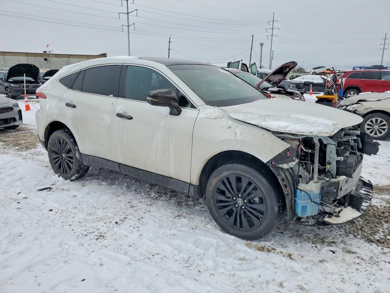 2024 TOYOTA VENZA NIGHTSHADE EDITION photo 4