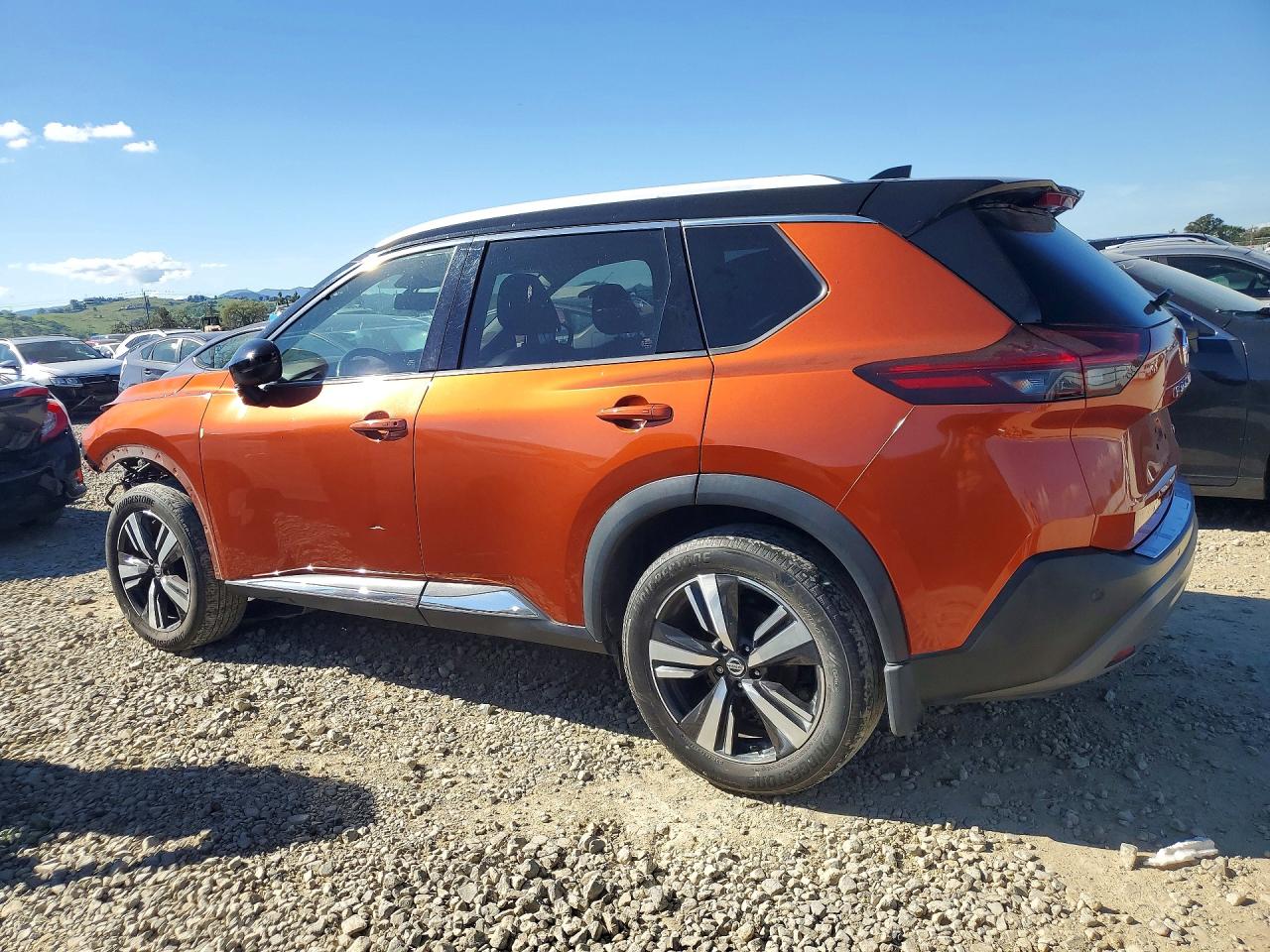 2021 NISSAN ROGUE SL photo 2