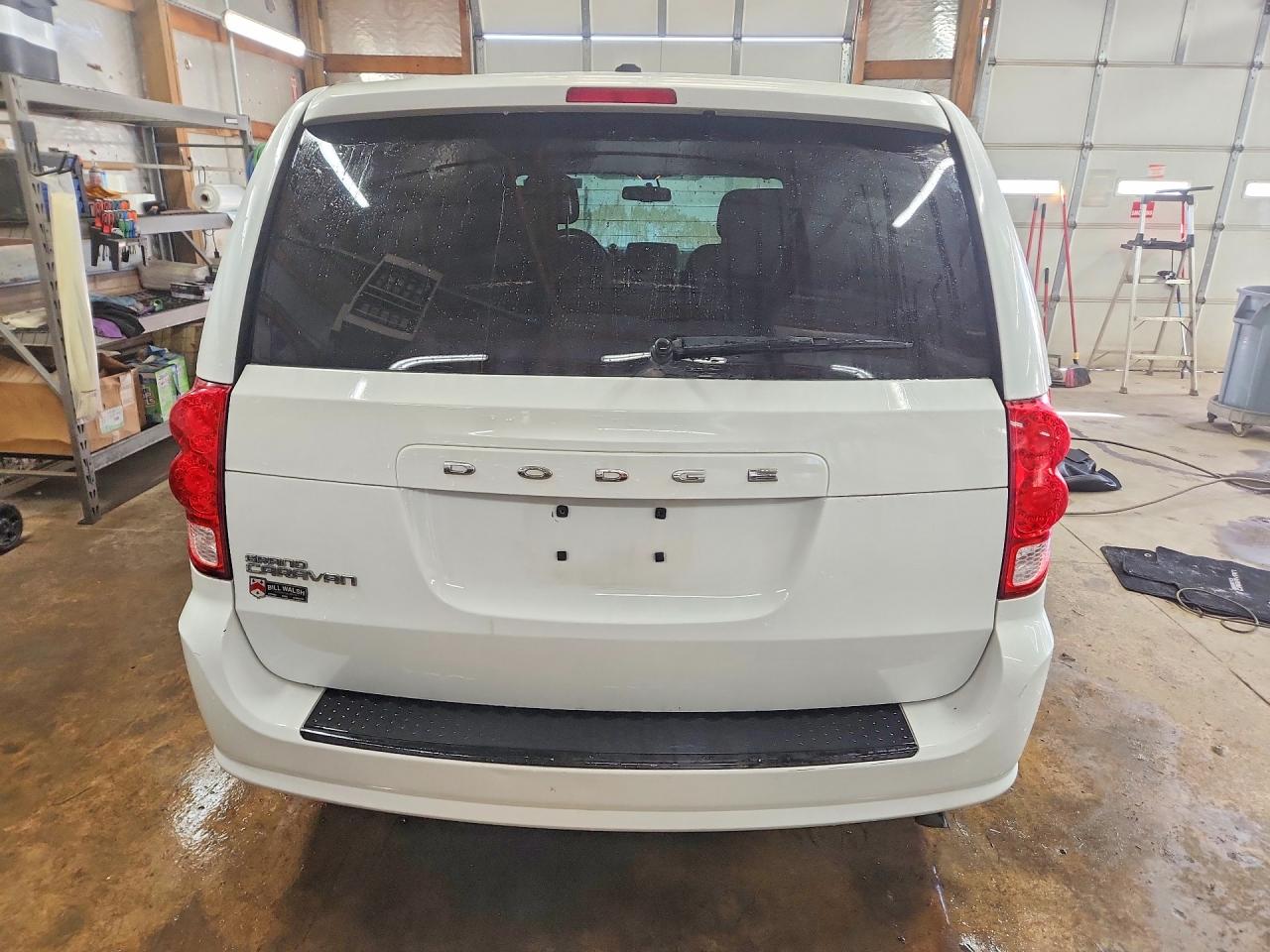 2015 DODGE GRAND CARAVAN SE photo 6