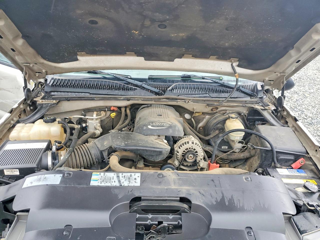 2005 CHEVROLET SILVERADO C1500 photo 11