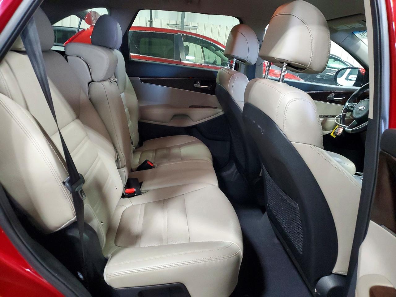 2017 KIA SORENTO LX photo 19