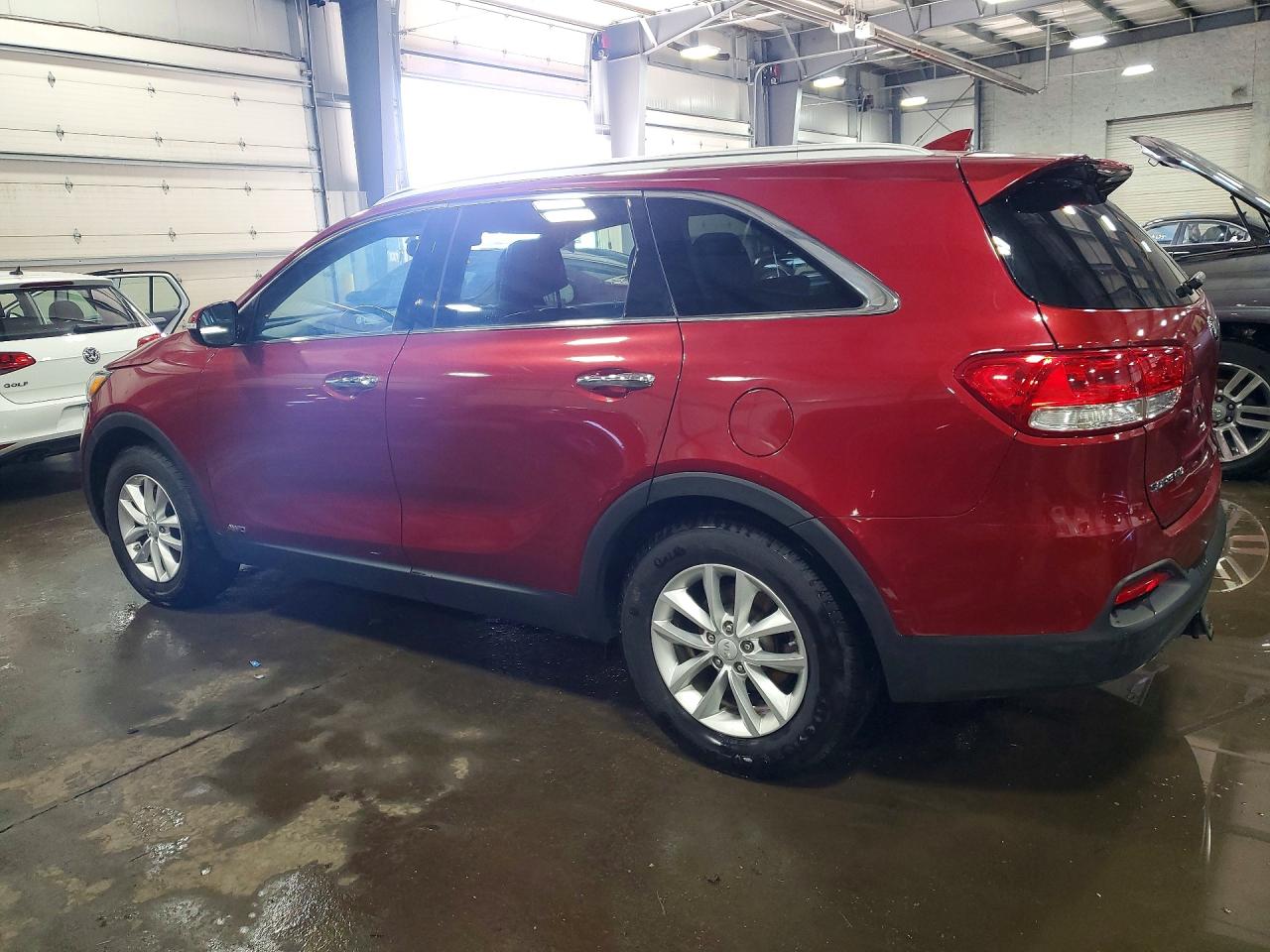 2017 KIA SORENTO LX photo 3