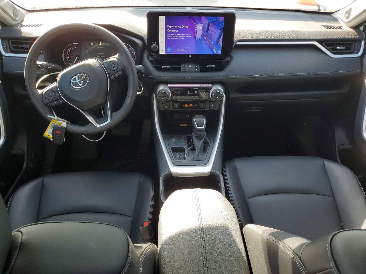 2024 TOYOTA RAV4 XLE PREMIUM photo 22