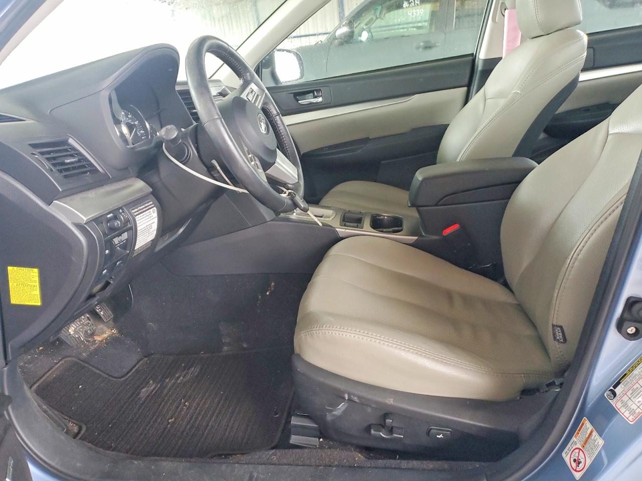 2010 SUBARU LEGACY 2.5I PREMIUM photo 13