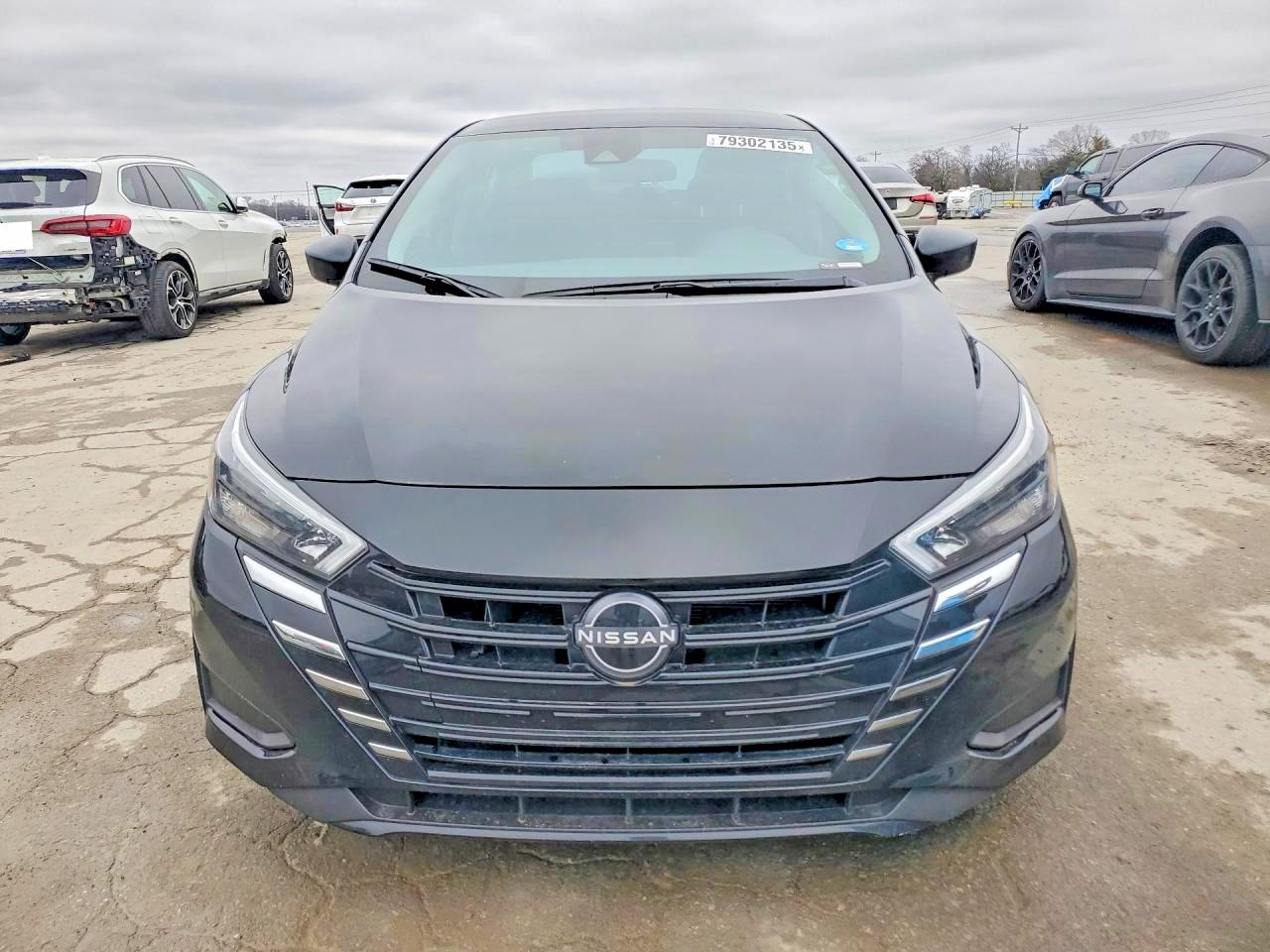 2025 NISSAN VERSA S photo 9