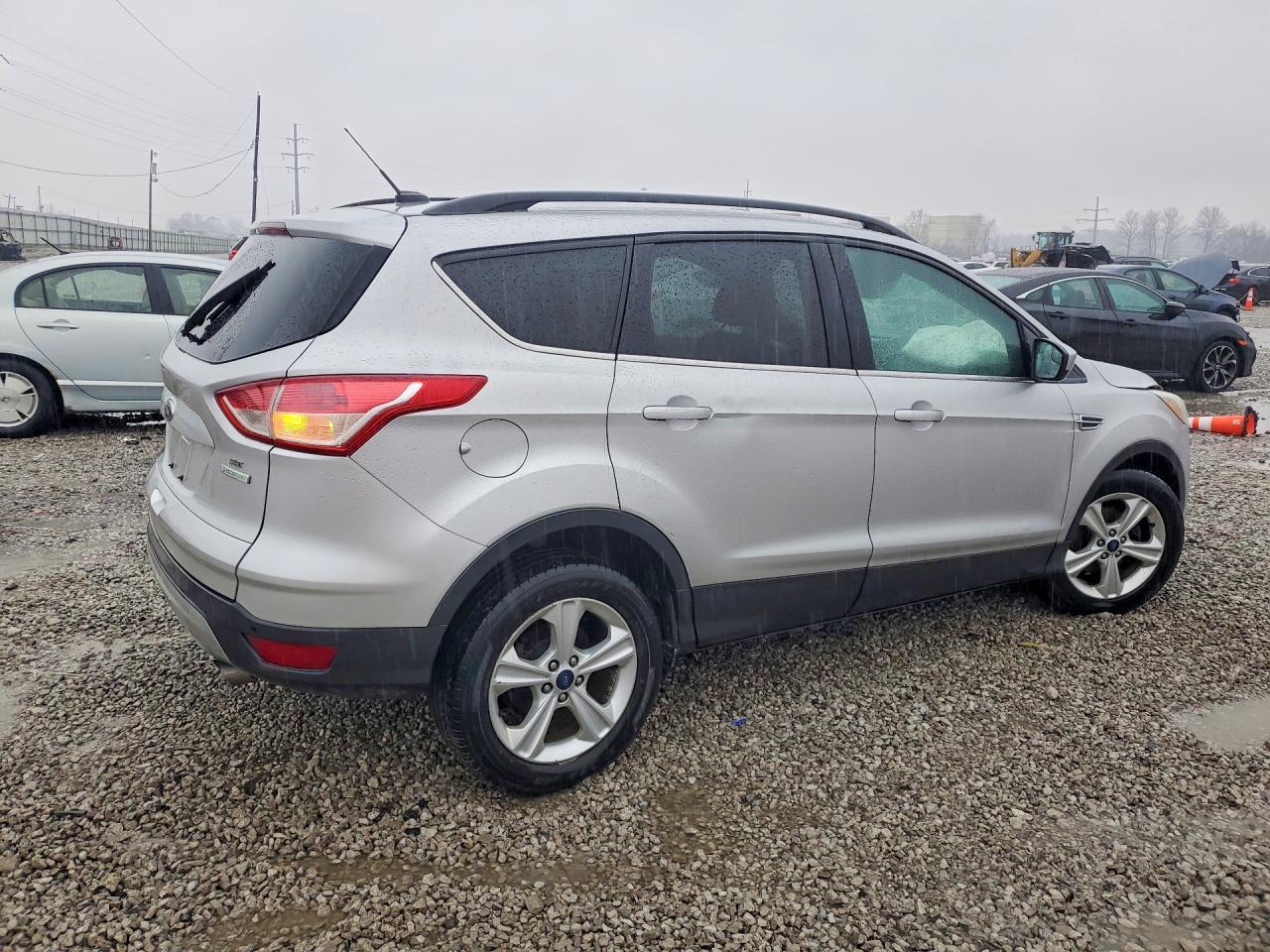 2014 FORD ESCAPE SE photo 3