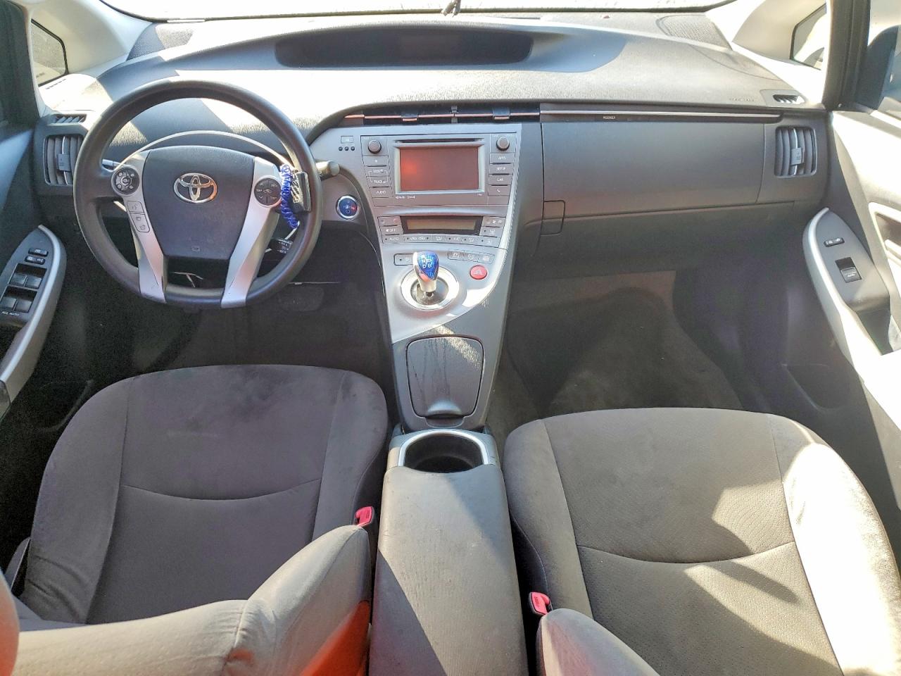 2012 TOYOTA PRIUS C photo 8