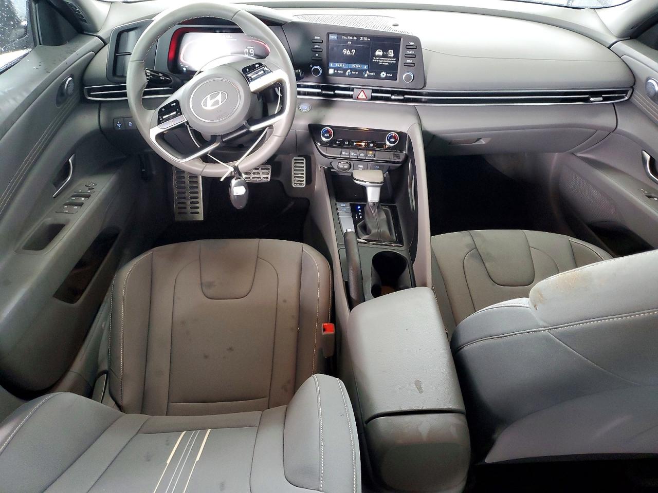 2025 HYUNDAI ELANTRA SEL SPORT photo 8