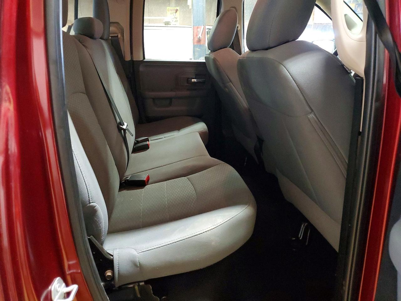 2018 RAM 1500 SLT photo 19