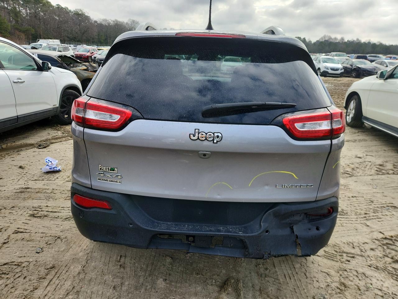 2017 JEEP CHEROKEE LIMITED photo 11