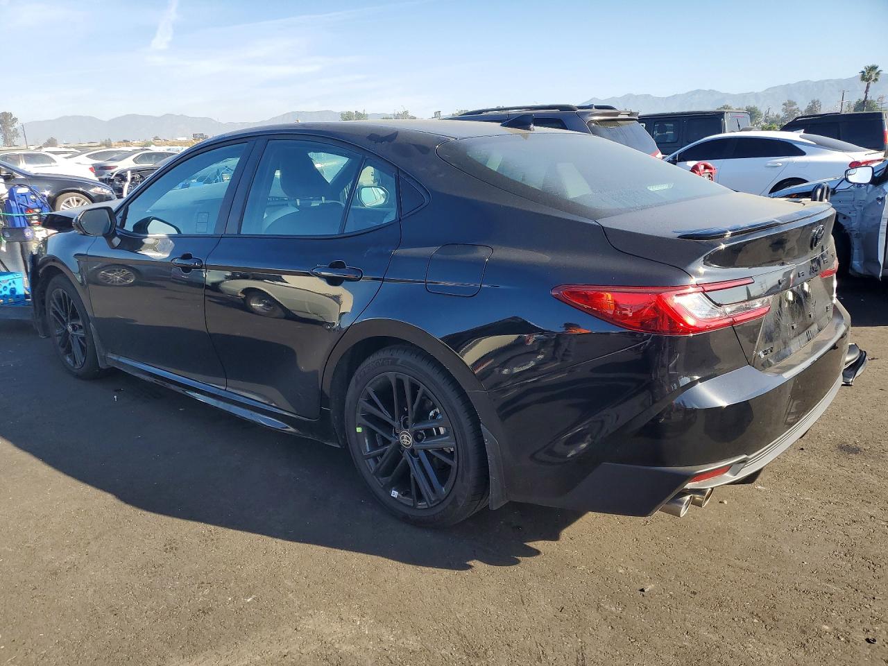 2026 TOYOTA CAMRY SE photo 2