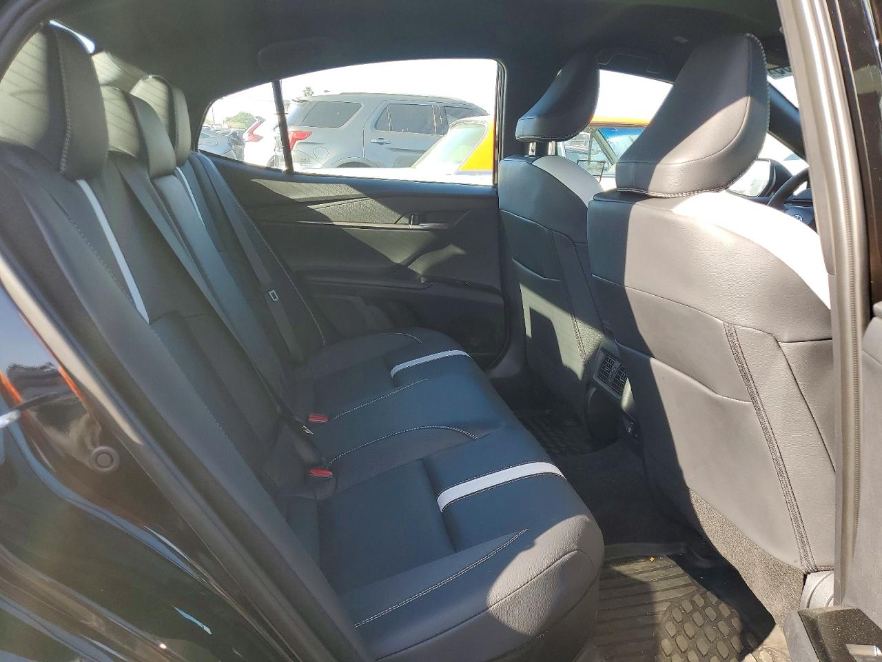 2026 TOYOTA CAMRY SE photo 10