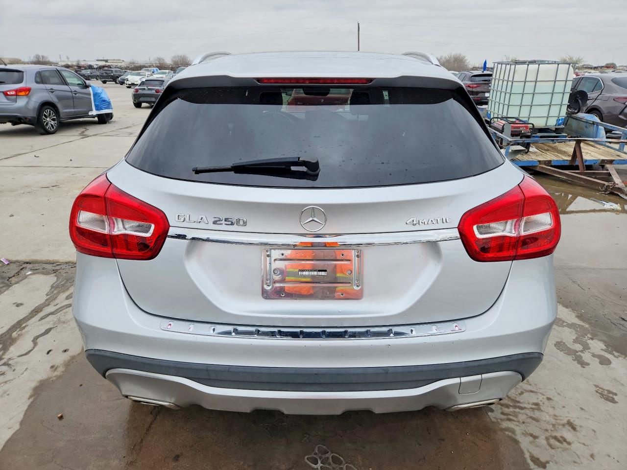 2019 MERCEDES-BENZ GLA 250 4MATIC photo 6