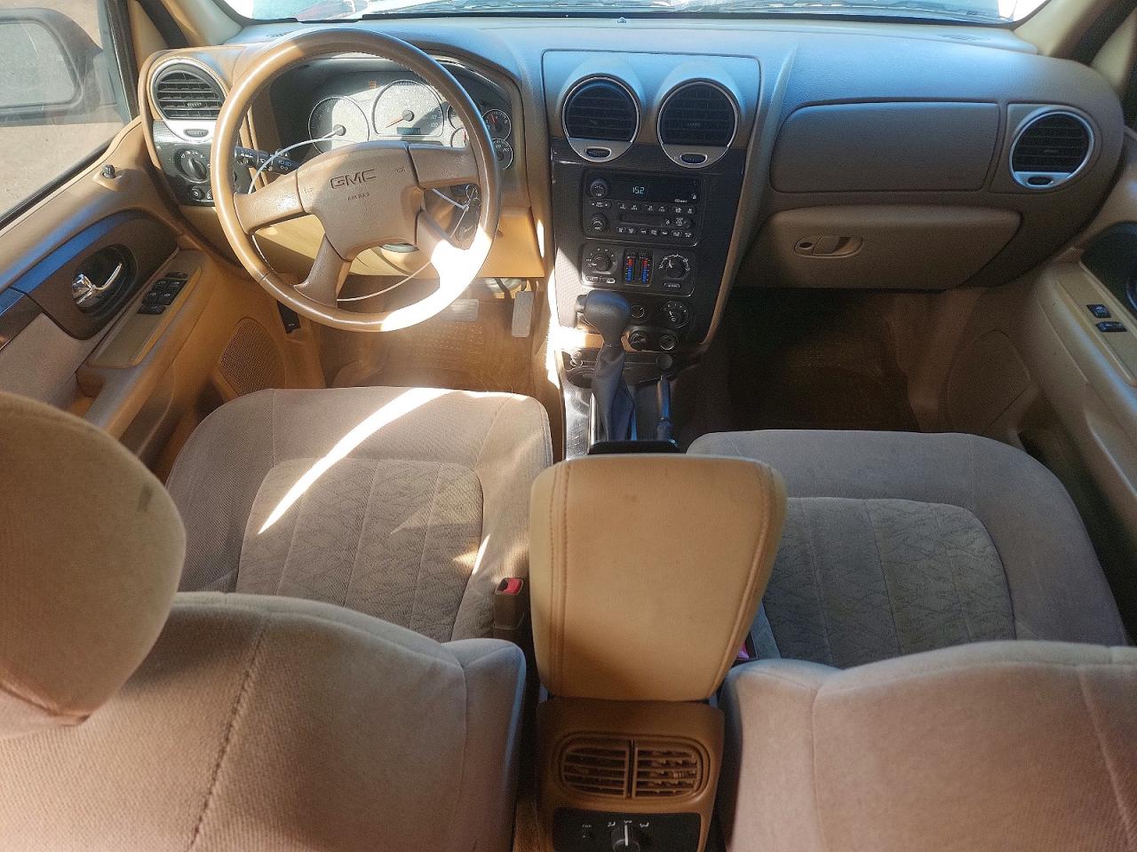 2003 GMC ENVOY photo 8